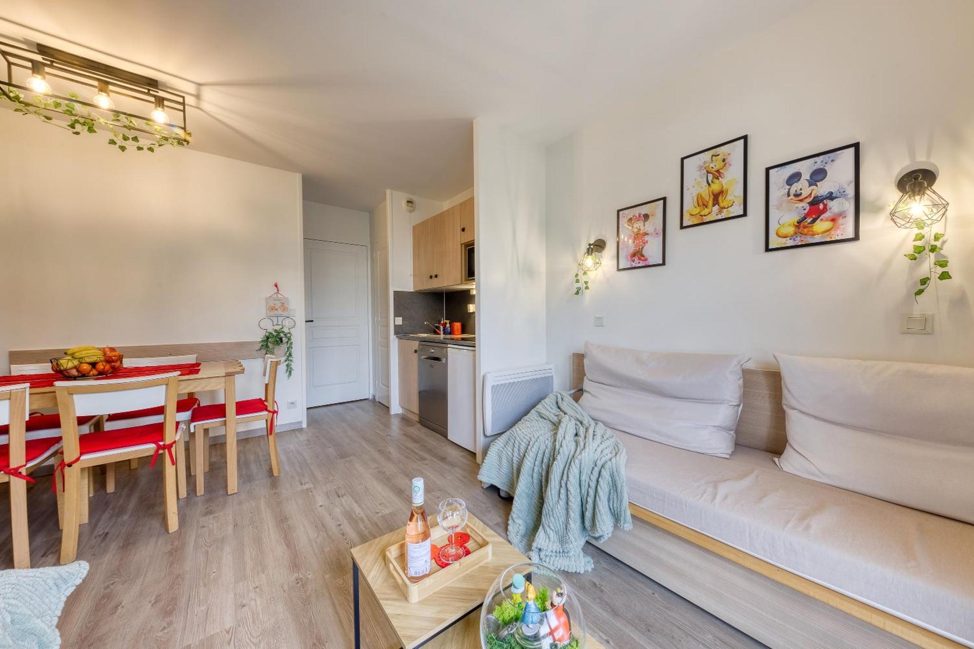 Cosy Home / Disney / Val D'Europe / Paris セリ エクステリア 写真